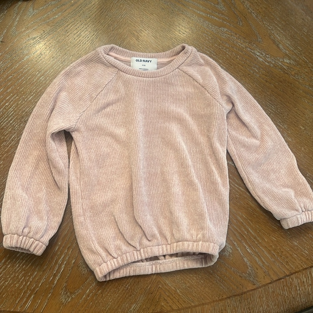 Cute Sweaters - Picture 4 of 5